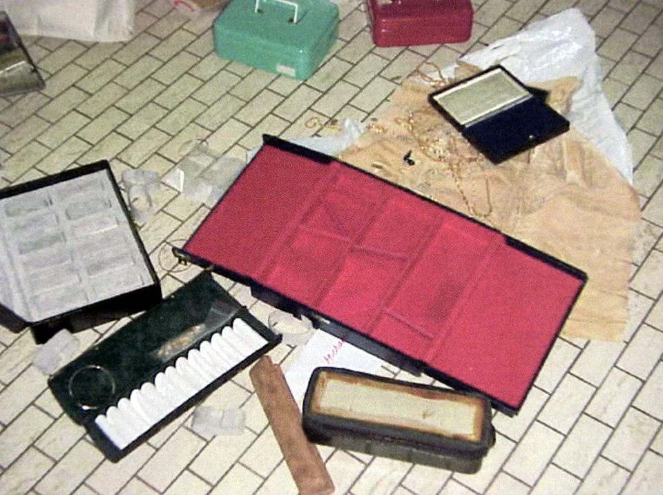 Antwerp Diamond Center vault aftermath