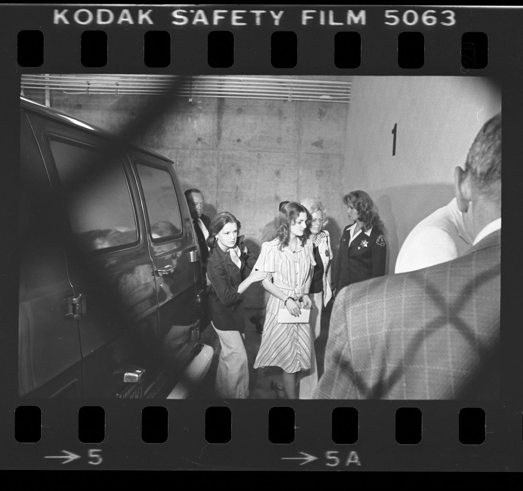 Hearst at a Los Angeles pretrial appearance, May 28, 1976