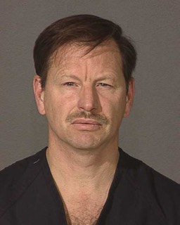 Gary Ridgway Mugshot 11162001.jpg